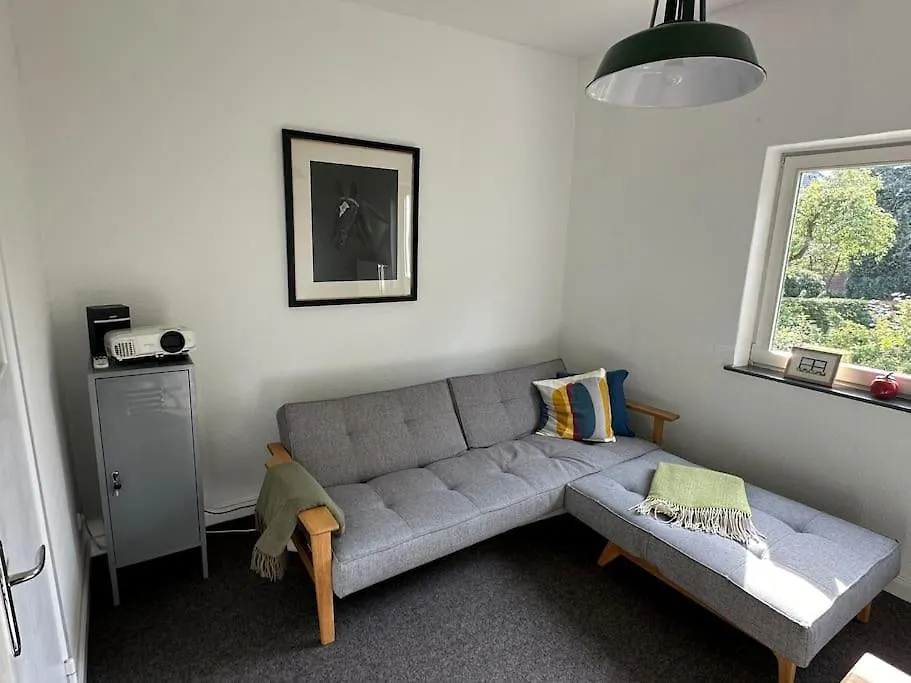 Quiet Modern End-Unit House Διαμέρισμα Αμβούργο